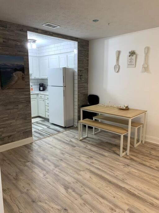 Fullyrenovated 1 Min Walk2 Beach.5Min To Peir Park Panama City Beach Exterior foto