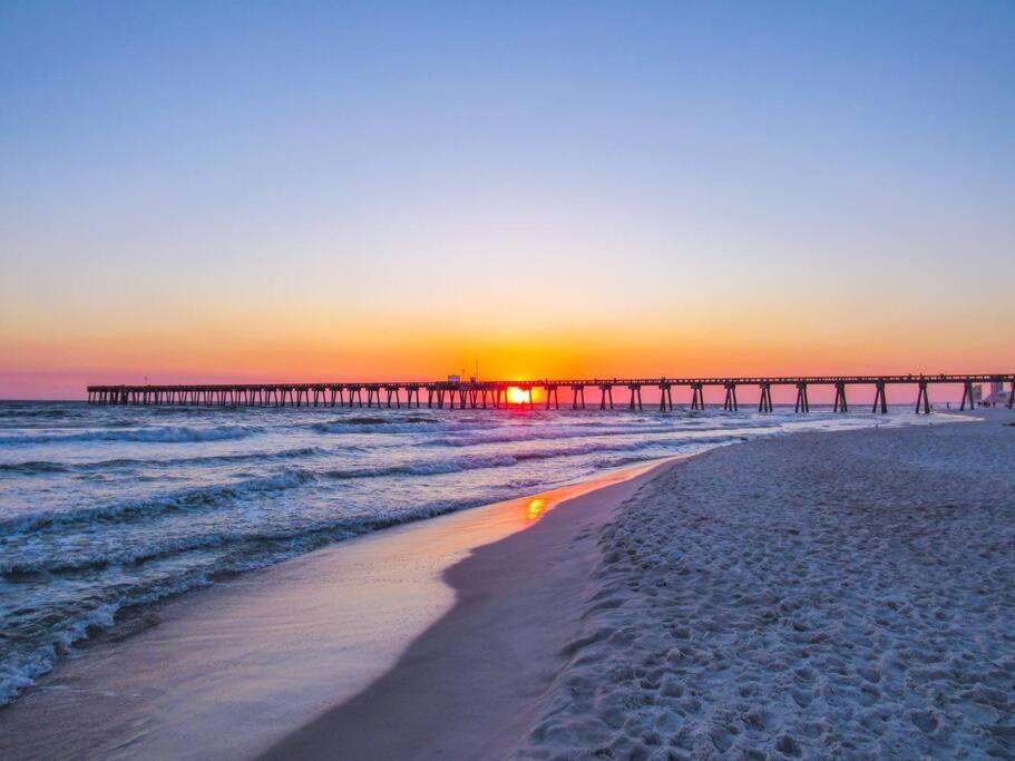 Fullyrenovated 1 Min Walk2 Beach.5Min To Peir Park Panama City Beach Exterior foto